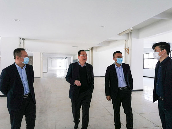 j9九游会集团董事长王志中赴浙江调研：行业“危”“机”并存，两手都要抓，两手都要硬！
