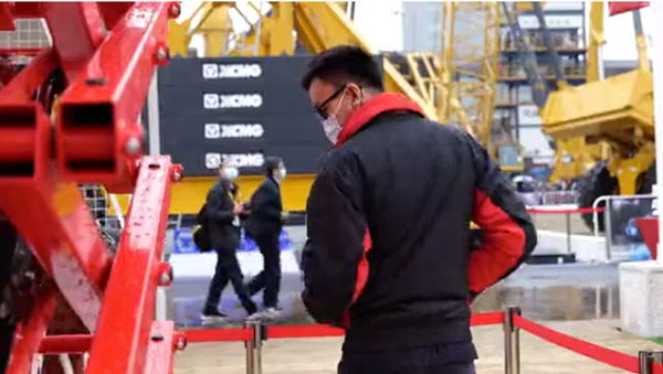 bauma CHINA 2020盛大启幕 j9九游会重机新一代高空作业机械、高空作业车、新能源矿车三大系列产品联合发布会隆重举办