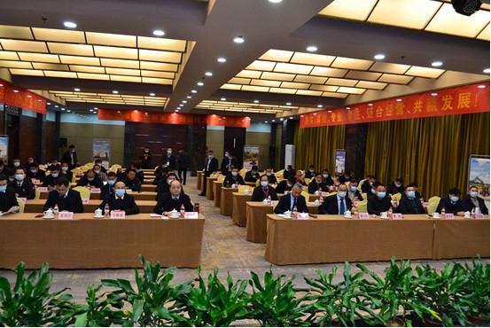 2022年j9九游会建机市场启动会暨新品上市观摩活动盛世绽放